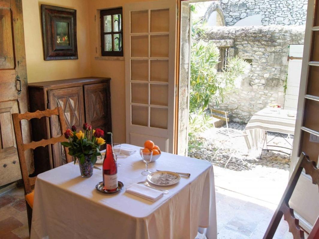 Maison Orsini Villeneuve-lès-Avignon Oda fotoğraf