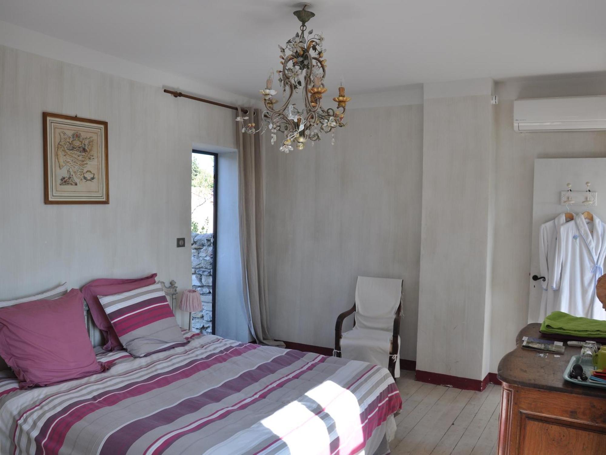 Maison Orsini Villeneuve-lès-Avignon Oda fotoğraf